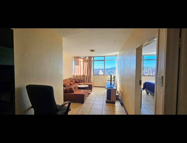2 BEDROOM APARTMENT FOR SALE IN SUNNYSIDE